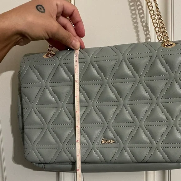 Gorgeous KEM Mint Green Purse (2023 Spring Collection) - Picture 9 of 10